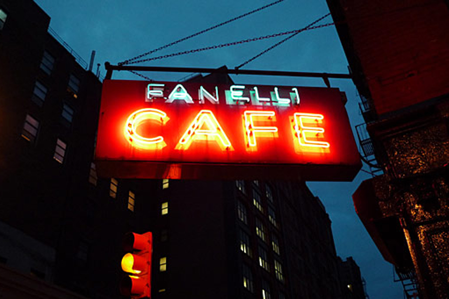 Fanelli cafe