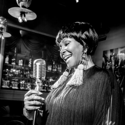 Vivian sessoms at club room 500x500