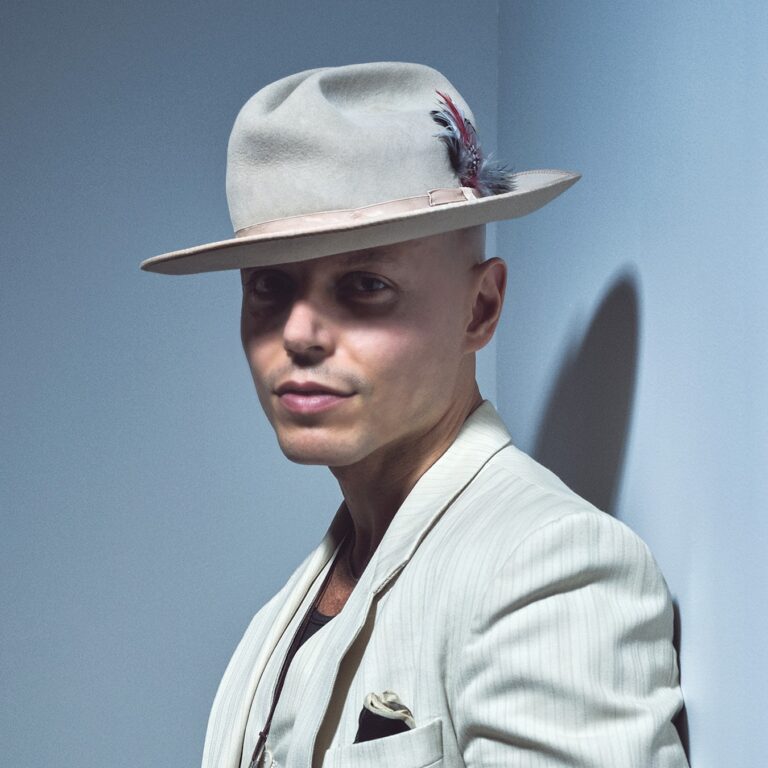 Closeup of Jazz Singer and Tap Dancer AC Lincoln.