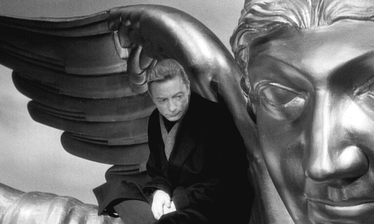 Image from the motion picture Wings of Desire