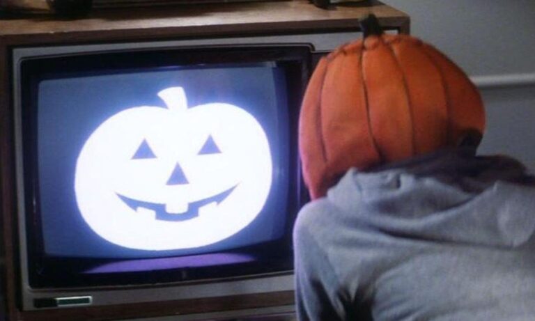 Image from the motion picture Halloween III: Season of the Witch