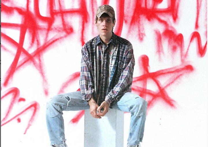 Portrait of artist Aaron Maine of Porches