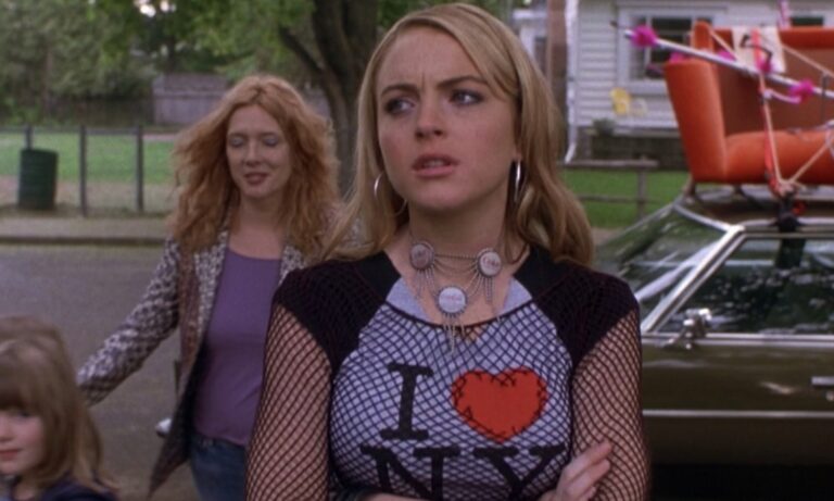 Image from the motion picture Confession of a Teenage Drama Queen