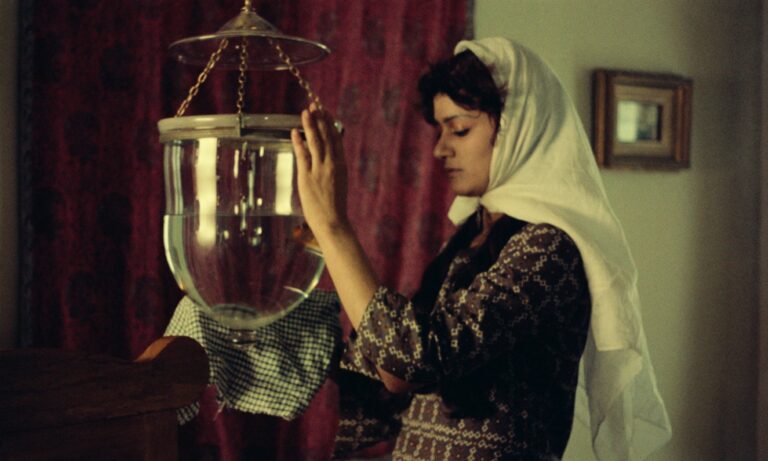 Image from the motion picture Chess of the Wind