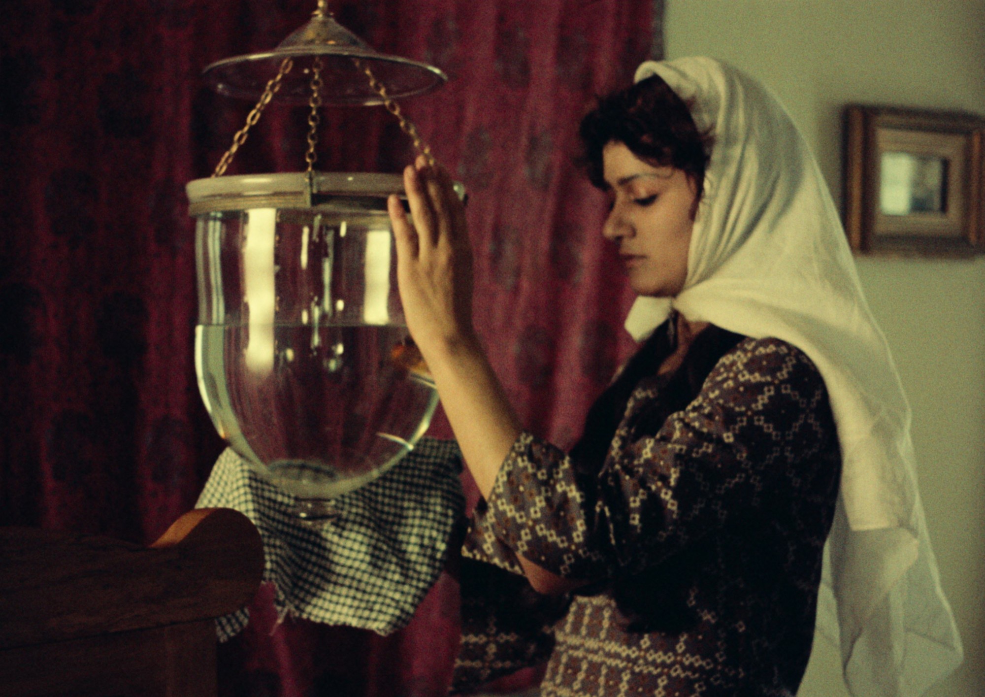 Image from the motion picture Chess of the Wind