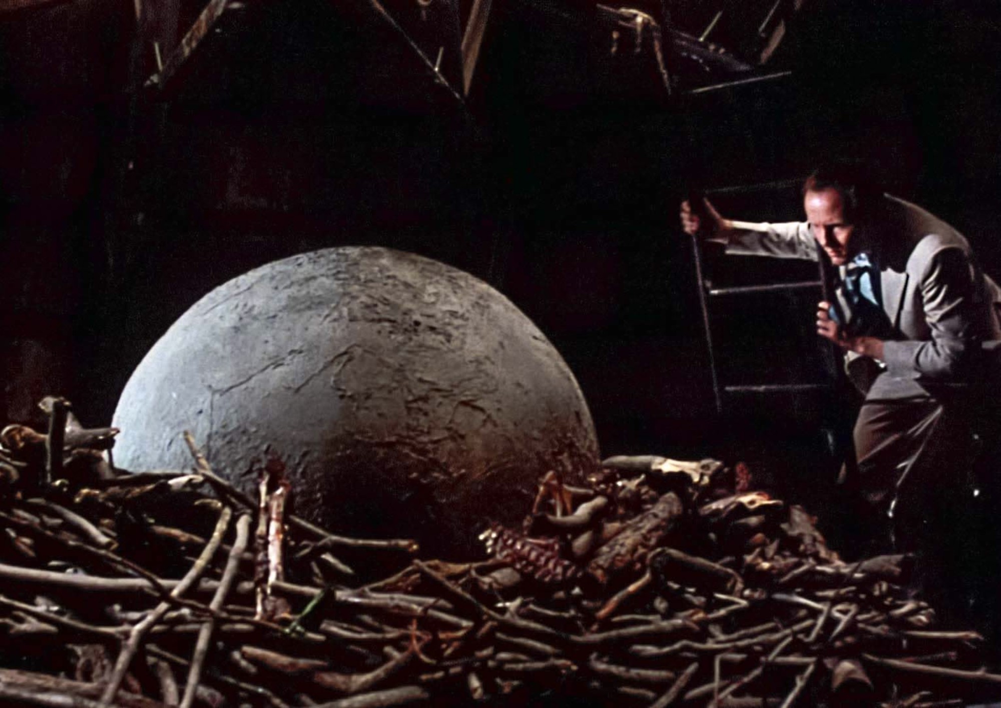 Image from the motion picture Q: The Winged Serpent