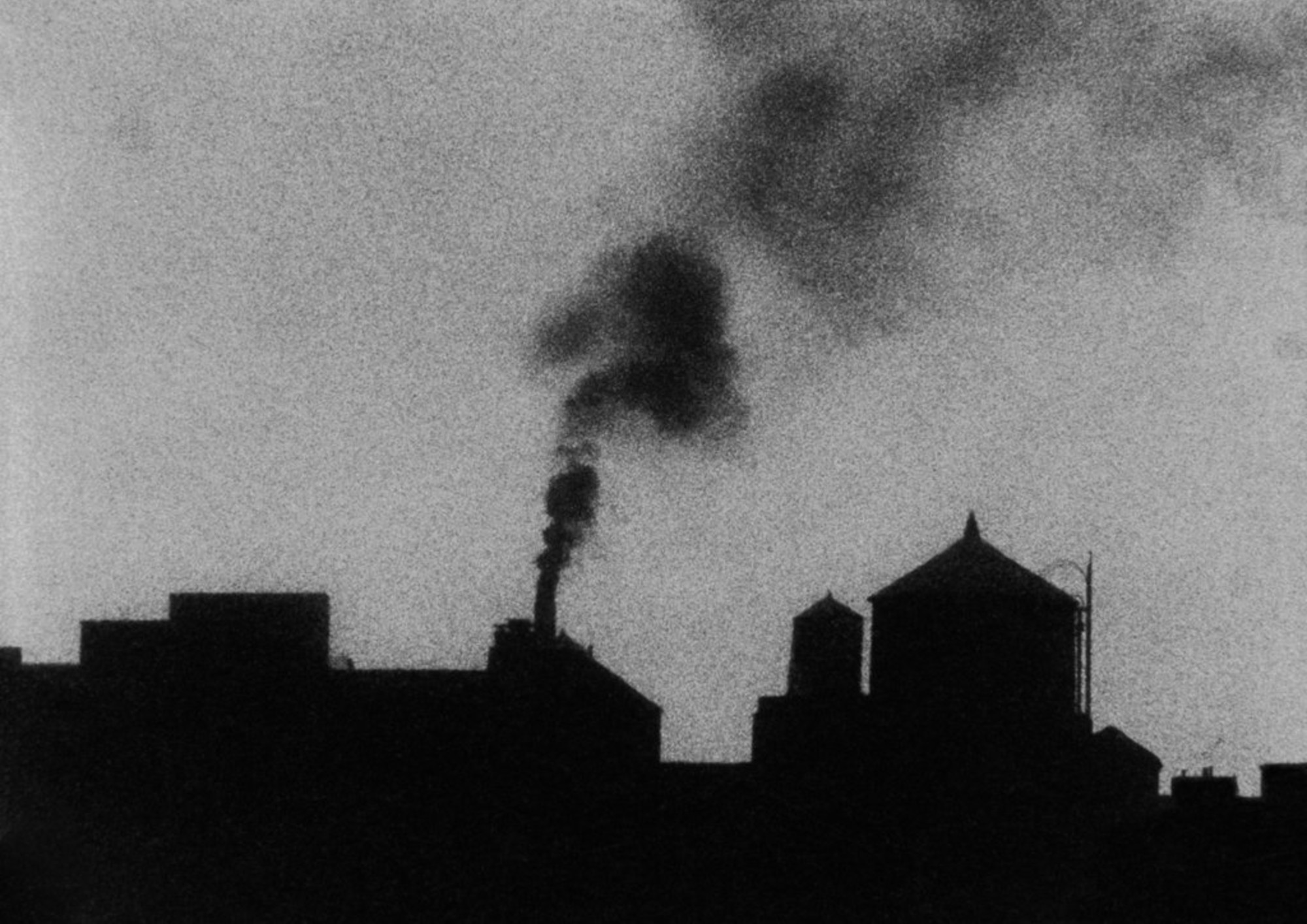 Image from the motion picture New York Portrait, Chapter I