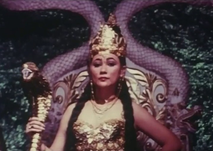 Image from the motion picture Nyi Blorong