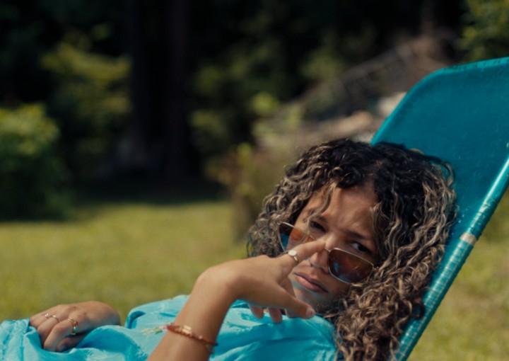 film still from Bird In Hand